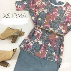 XS LuLaRoe Floral Irma top